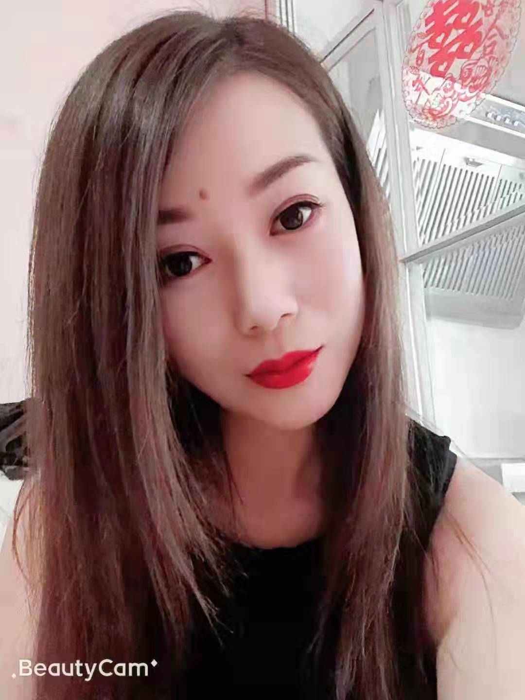 西安市小妹水多活好屁股翘，前凸后翘