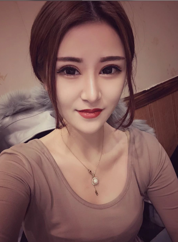 未央区身材很好的小Sao货，抱起来玩很爽